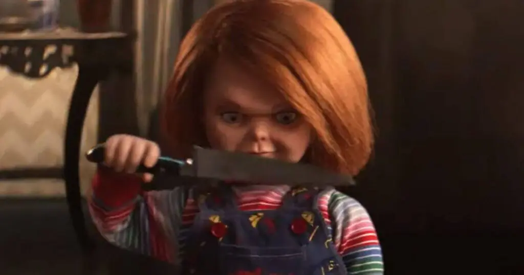 Chucky Space Movies on X: O final da segunda temporada de #Chucky é um  milagre de Natal encharcado de sangue! Esse se tornou meu episódio favorito  da temporada. Há muitos momentos chocantes