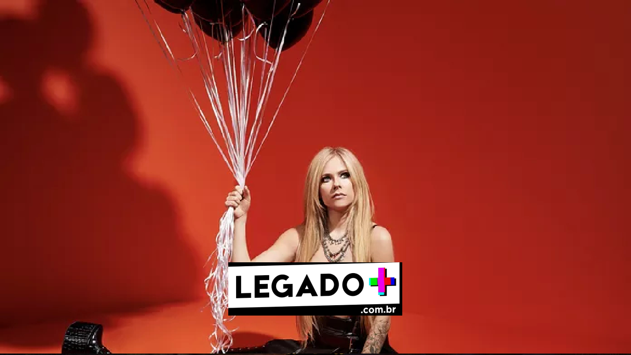 Avril Lavigne anuncia show em SP antes do Rock in Rio; Confira valores