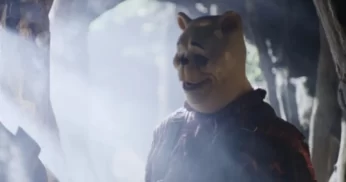Ursinho Pooh e Leitão se tornam serial killers em novo filme de terror; Confira o trailer